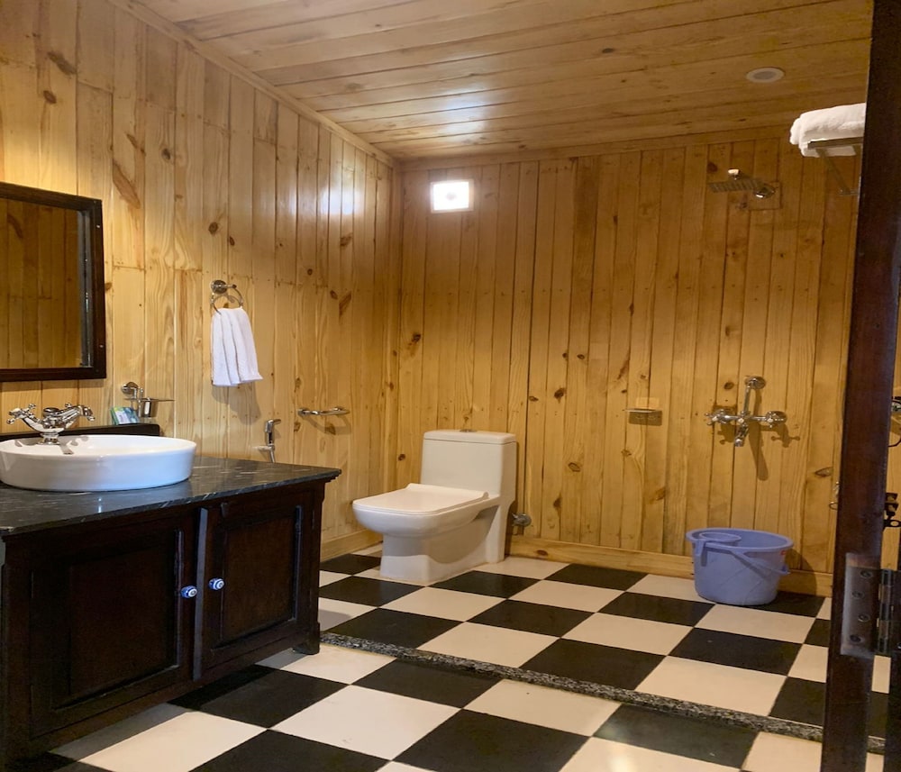Kashmir Cottage With Private Pool And Mountain View photo 3
