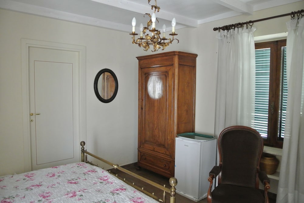 Deluxe Double or Twin Room, 1 Queen Bed, Non Smoking, Garden View photo 2
