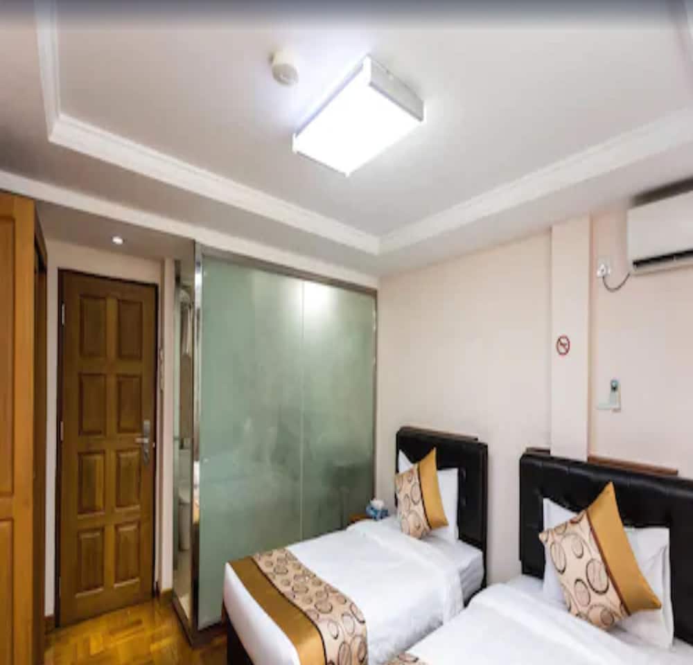 Superior Twin Room photo 3
