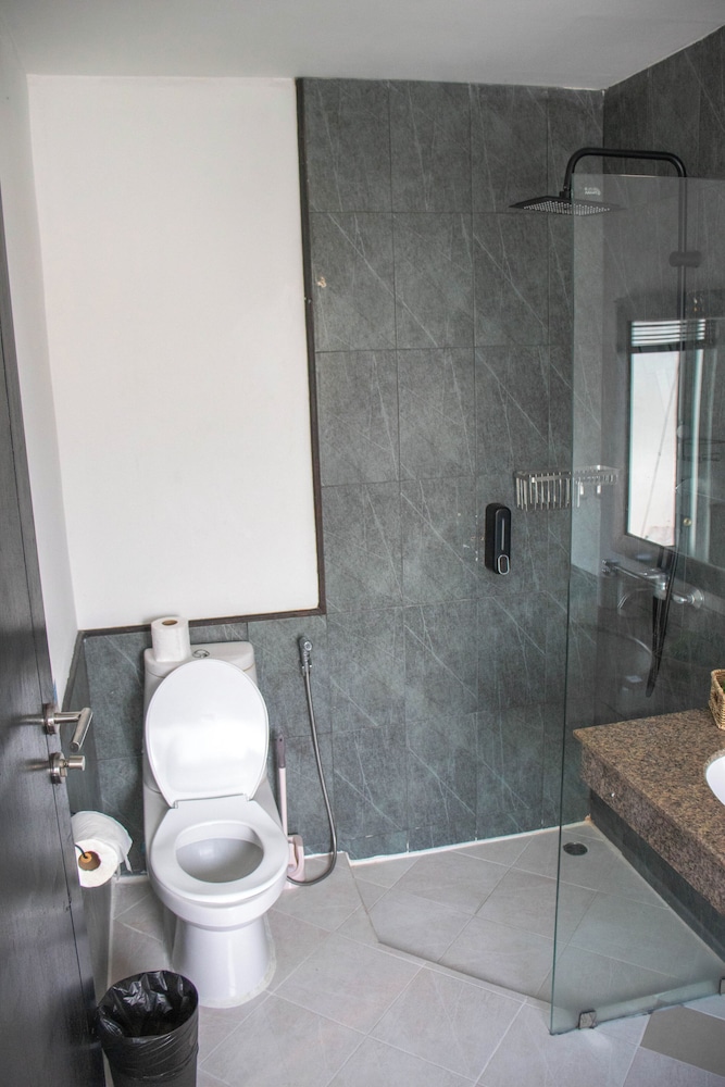 Family Room with Bath - Photo 15