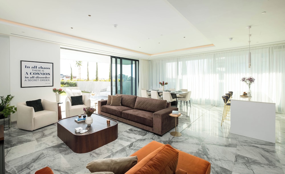 Exclusive Apartment