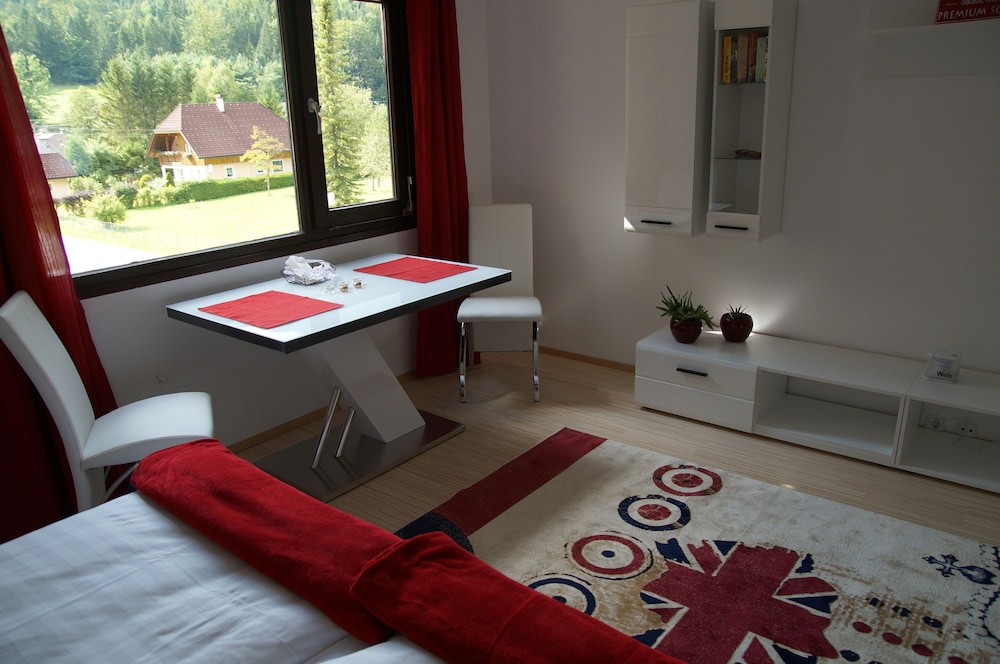 Executive Apartment, Kitchen, Mezzanine photo 3