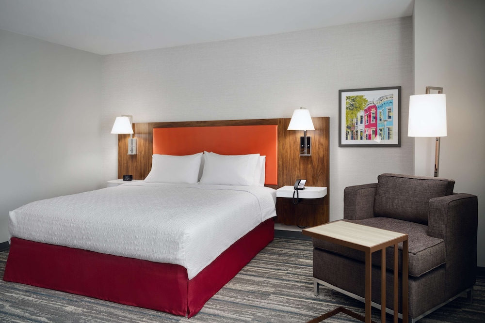 Room, 1 King Bed, Accessible, Bathtub