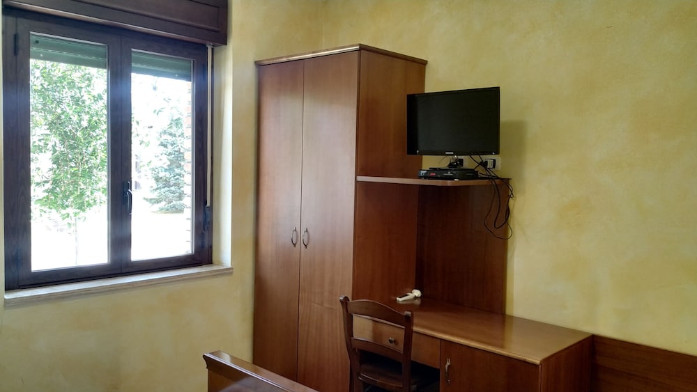 Classic Single Room photo 3