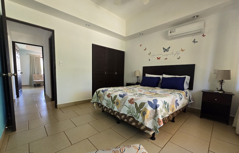 Deluxe Villa photo 1
