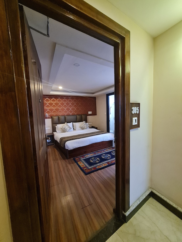 Standard Room photo 2