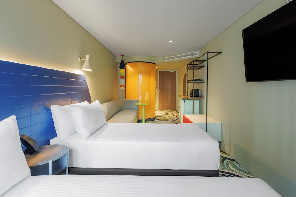 ADGE Twin Room photo 1