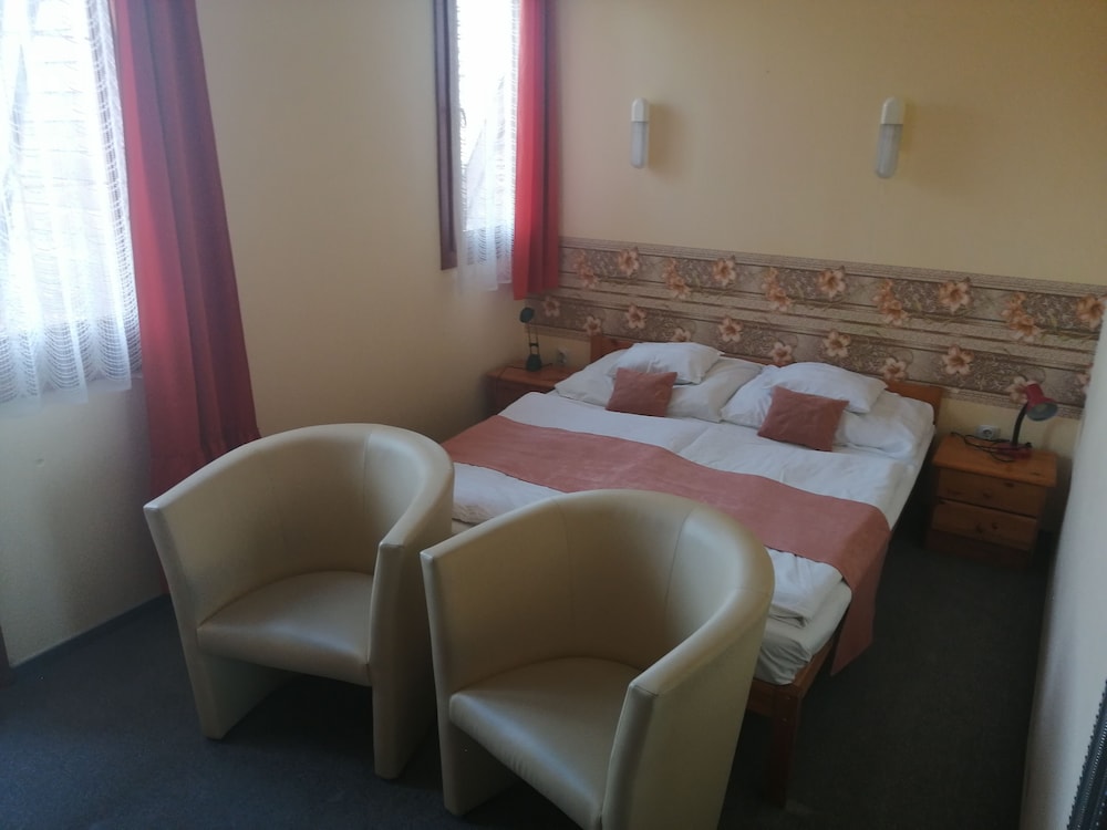Classic Double Room photo 1