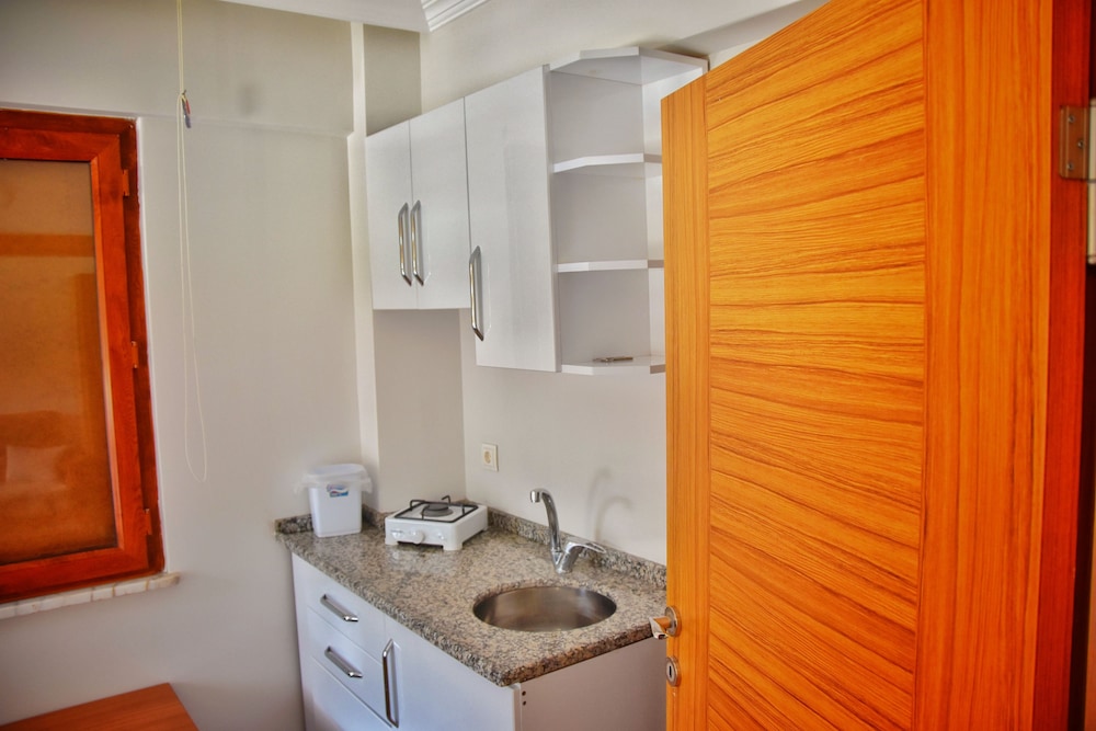Triple Room, Lake View photo 3