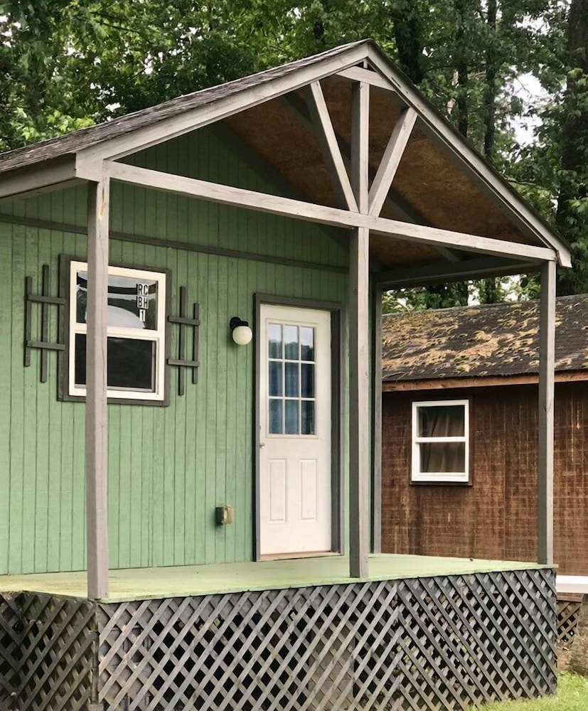 Cabin photo 1