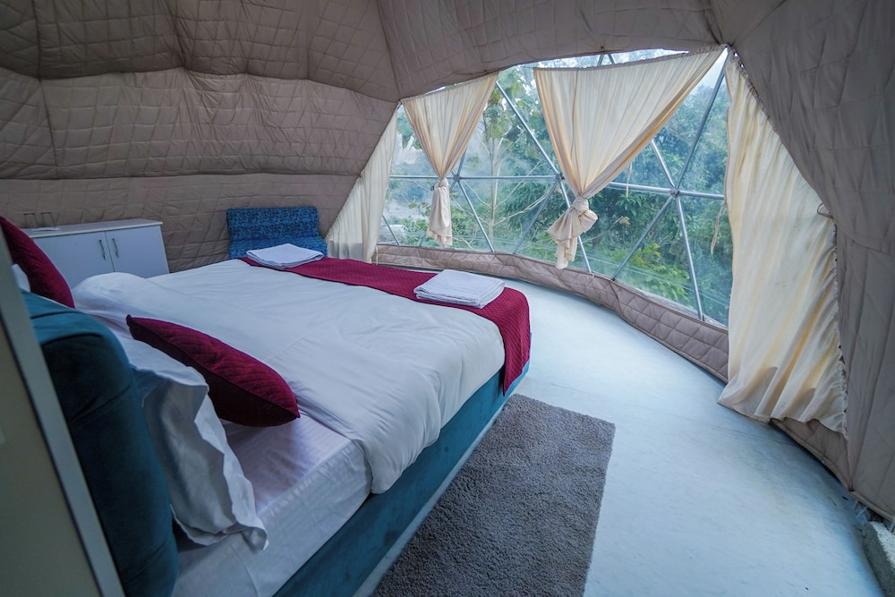 Deluxe Single Room, Hill View