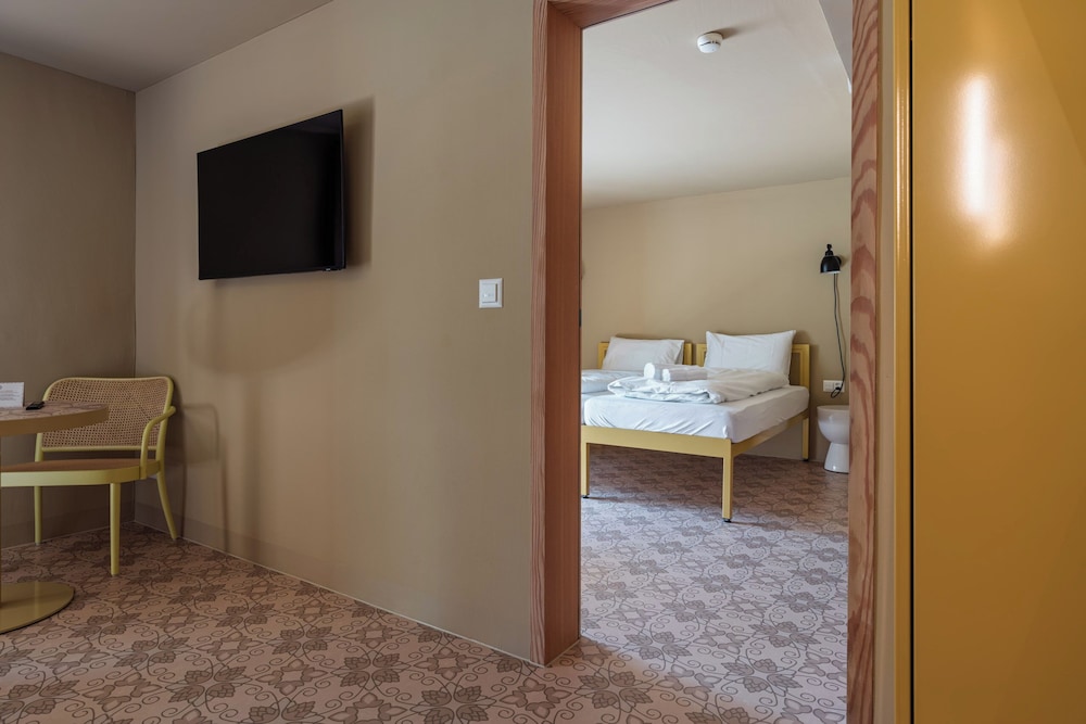 Superior Quadruple Room