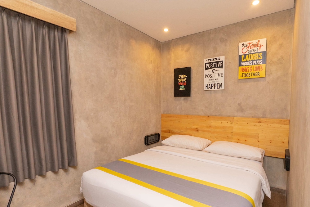 Deluxe Double Room - Photo 15