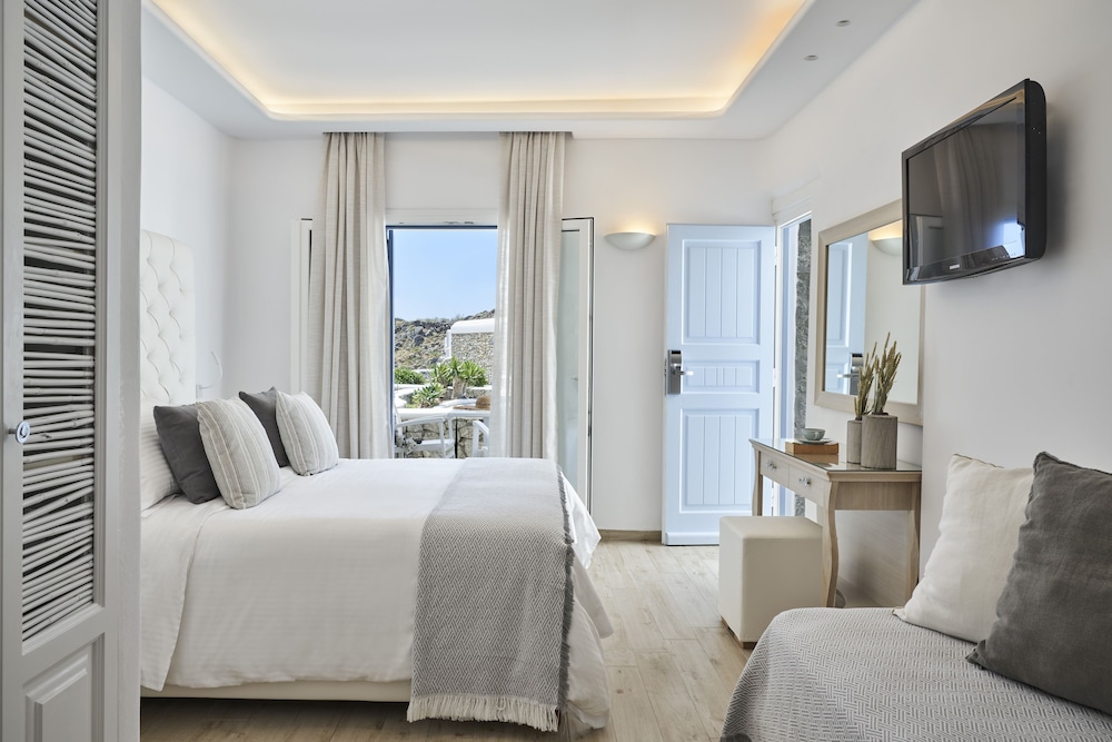 Deluxe Triple Room - Photo 4