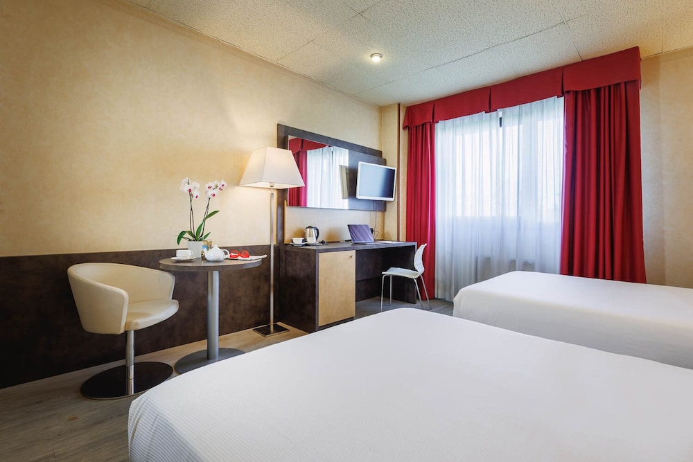 Comfort Room, 2 Double Beds photo 2