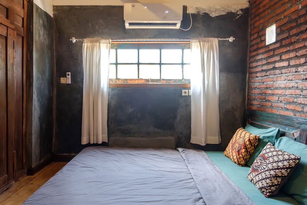 Deluxe Quadruple Room - Photo 29
