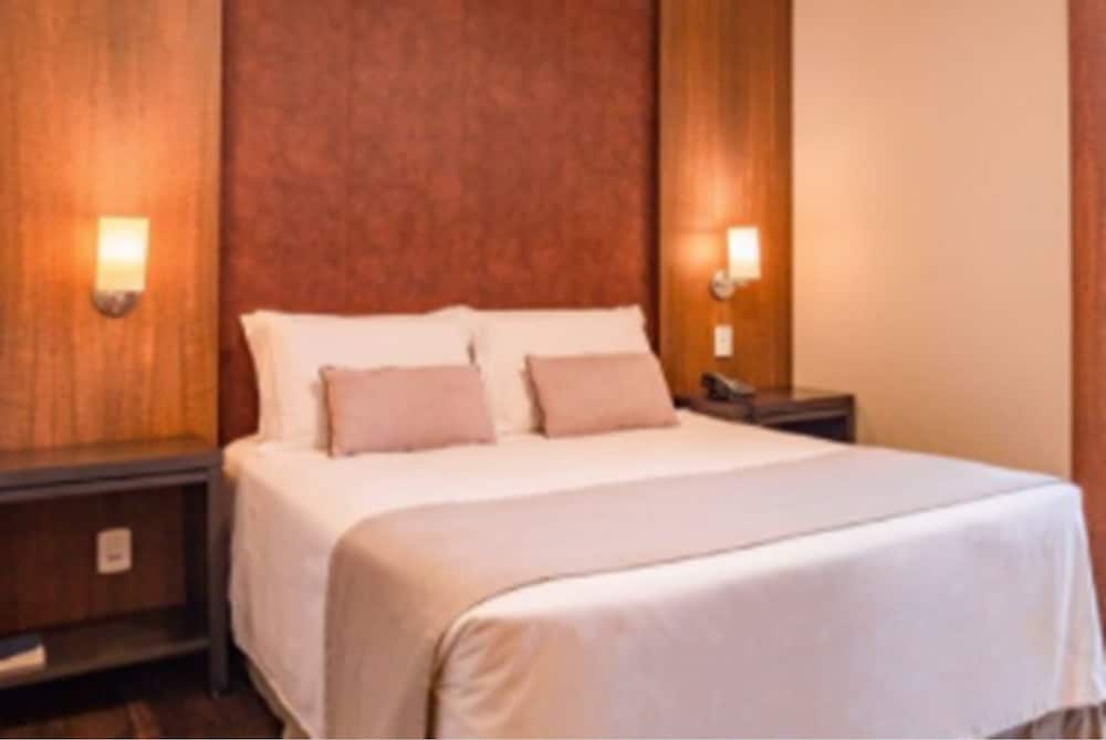 Superior Room, Multiple Beds, City View - Photo 4