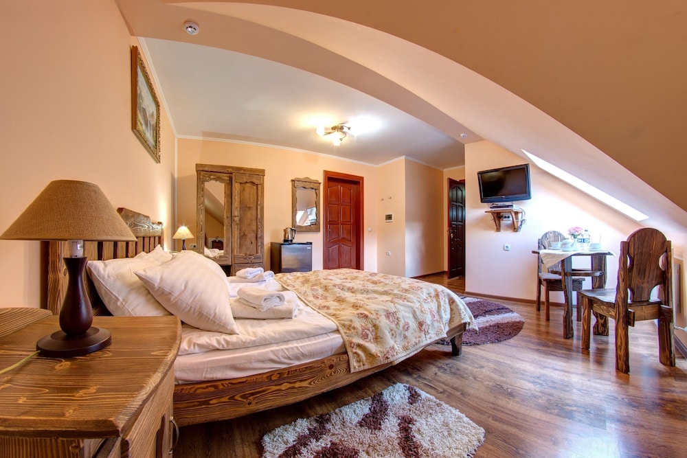 Attic Double Room photo 2