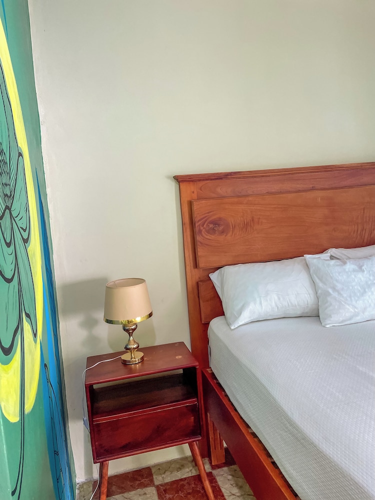 Deluxe Double Room, 1 Queen Bed, Mountain View photo 2