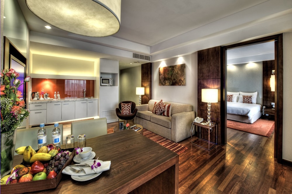 Club Room photo 2