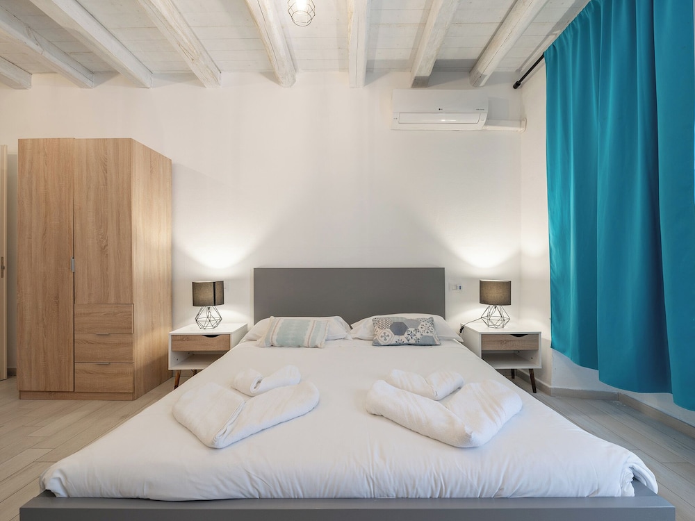 Comfort Studio