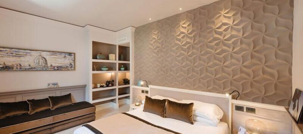 Deluxe Triple Room photo 1