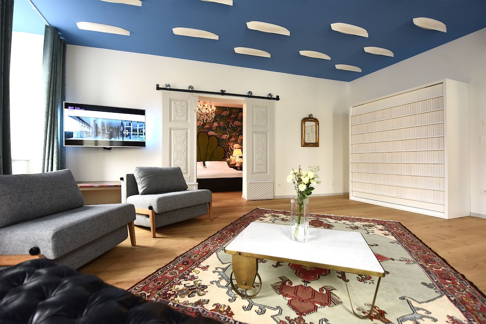 Deluxe Apartment, 1 Bedroom, River View (1st.floor)