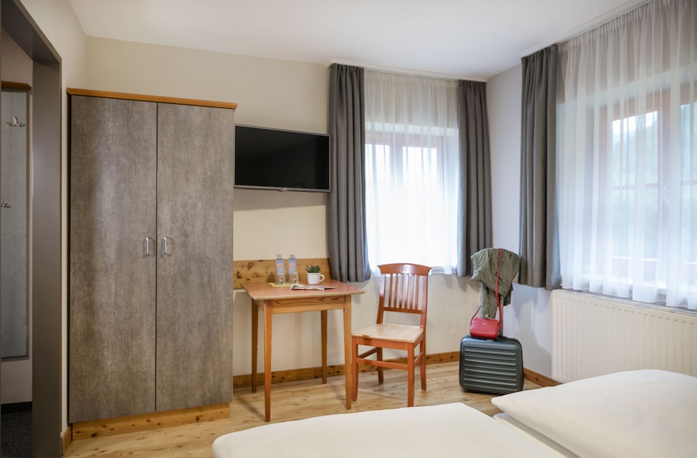Double Room - Photo 3