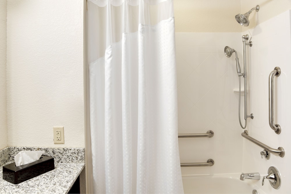 Holiday Inn Express & Suites Nevada by IHG, Photo 4