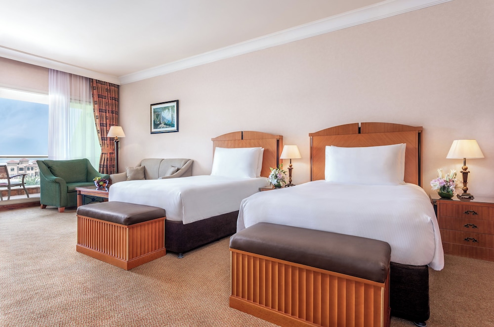 Gulf View Room Twin - Free daily shuttle bus to Yas attractions, Yas Mall and Grand Mosque