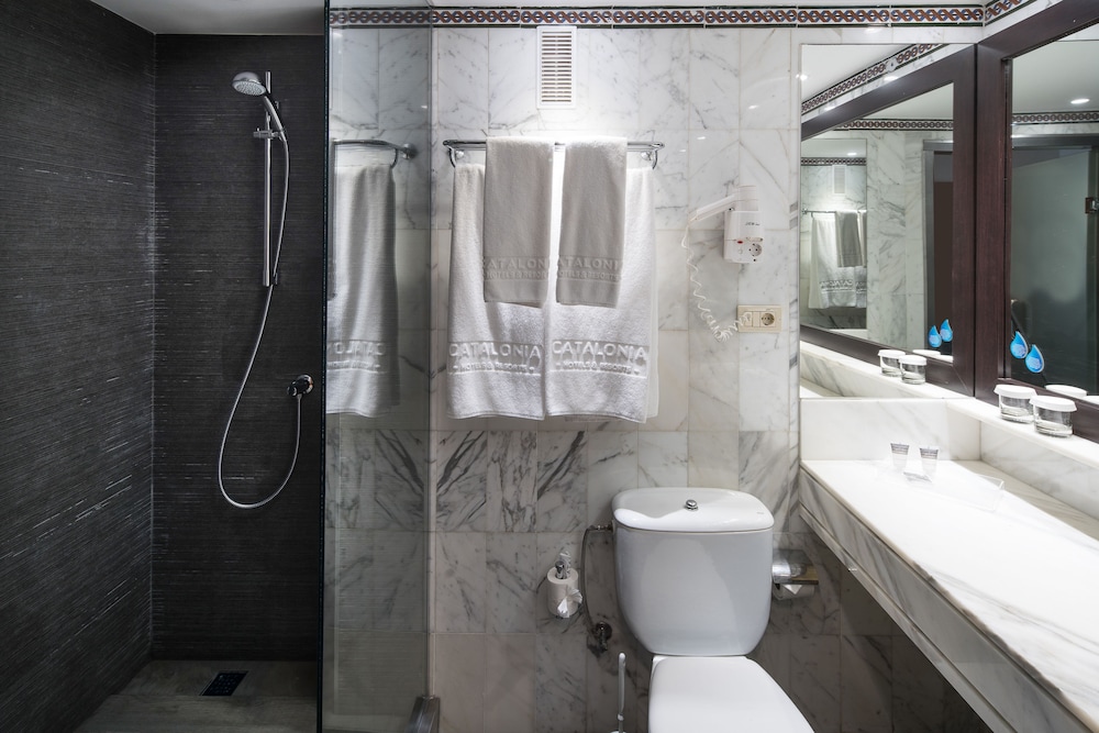 Premium Room (Single Use) - Photo 7