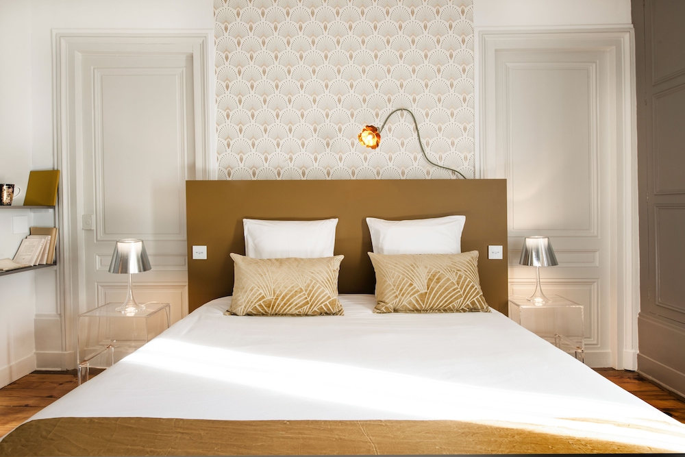 Suite Supérieure Merveille, 2 Place Gailleton, 69002 Lyon