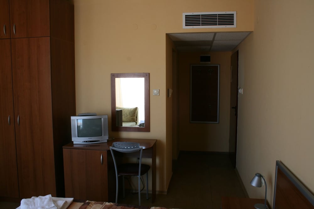 Standard Double Room, Balcony photo 2