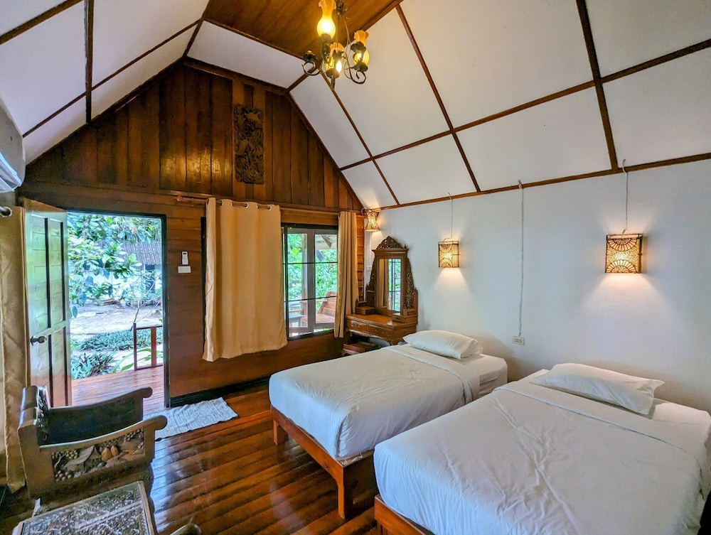 Deluxe Twin Room - Photo 1