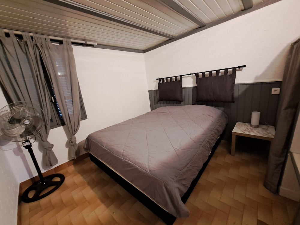 Apartment (LES ROMARINS 007) photo 1