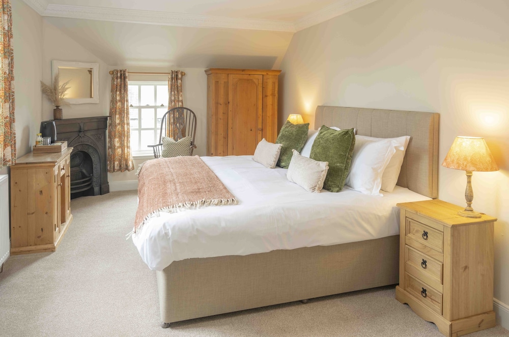 Superior Double or Twin Room photo 2