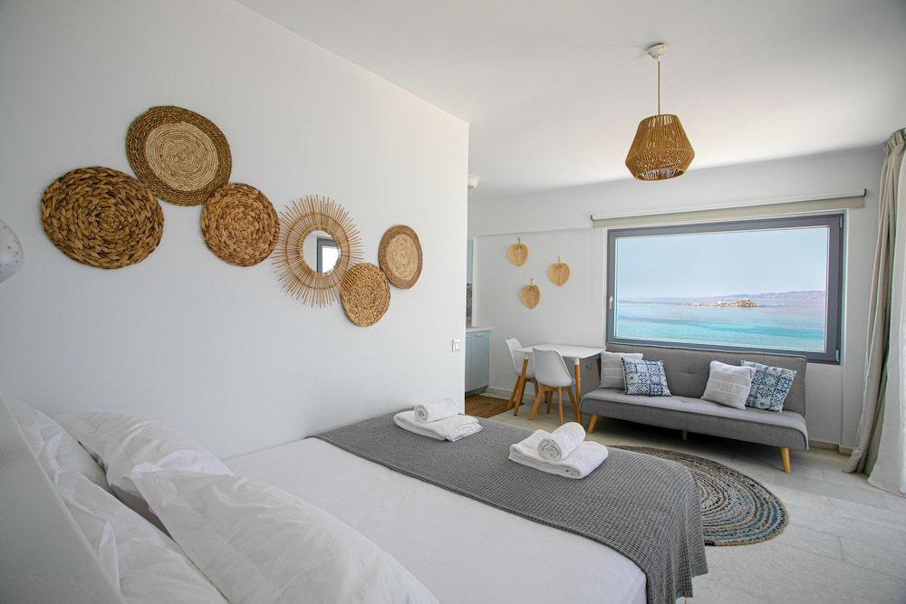 Junior Sea view Suite