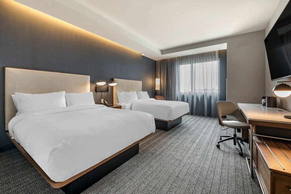 Room, Multiple Beds - Photo 2
