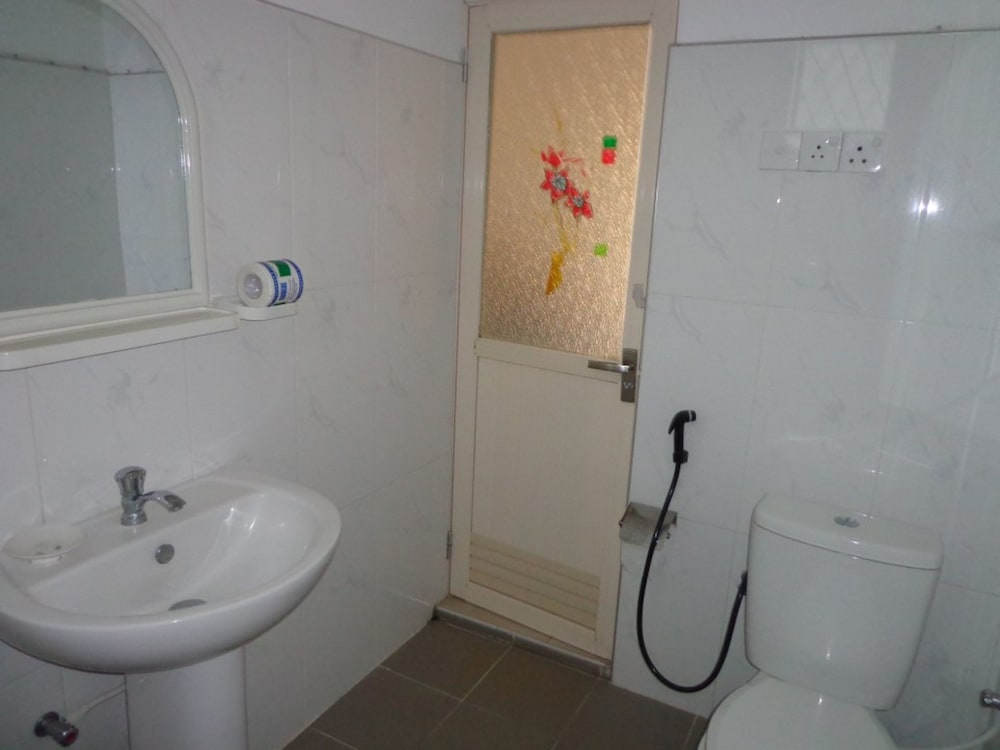 Standard Triple Room, Multiple Beds, Garden View photo 2