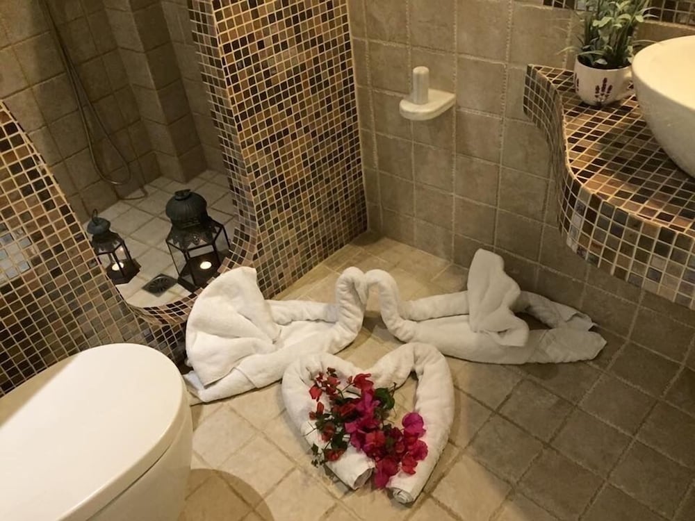 Superior Quadruple Room - Photo 3