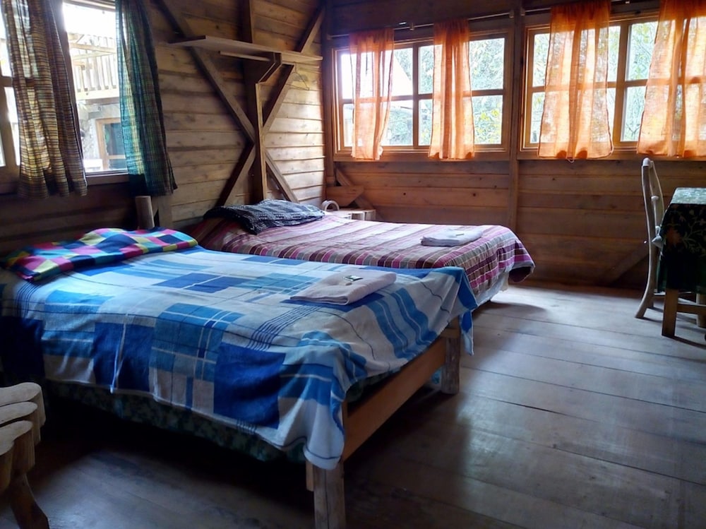 Comfort Quadruple Room, Non Smoking, Garden View (No hot water) photo 1