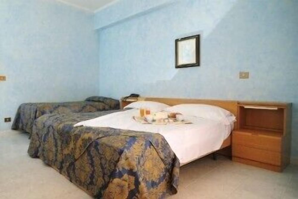 Triple Room photo 1