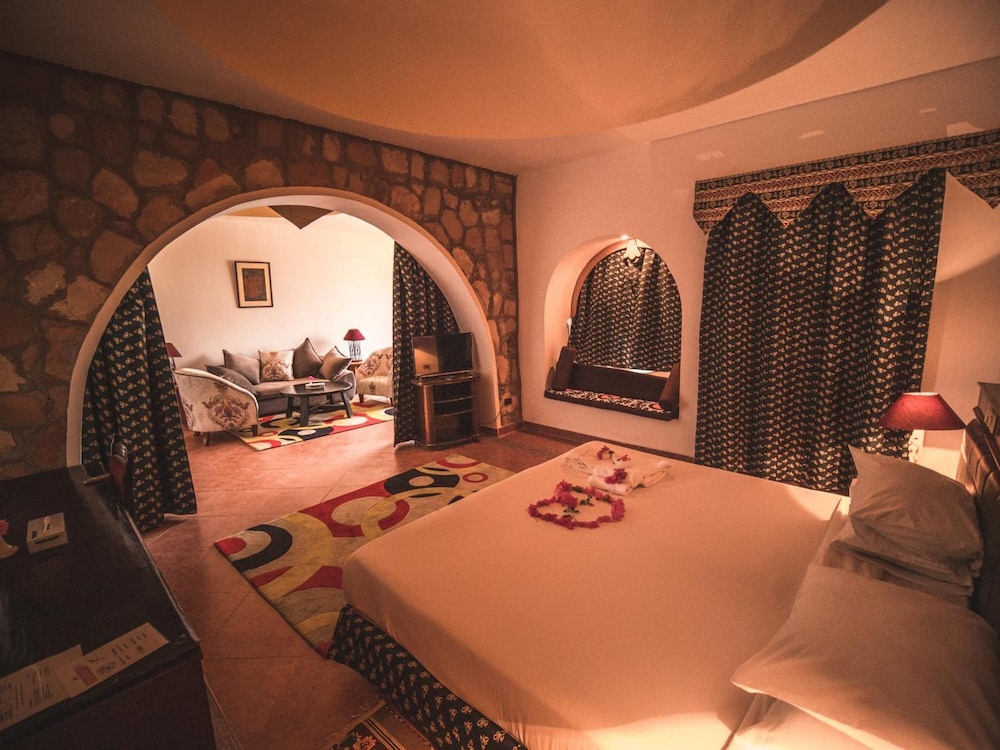 Royal Suite photo 1