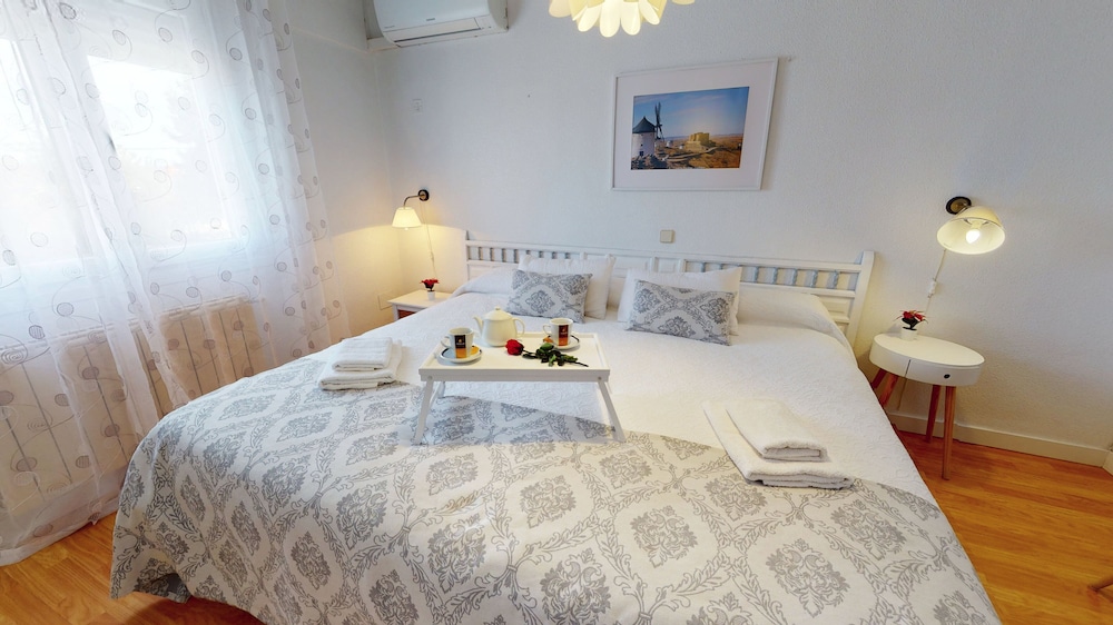 Basic Double Room, 1 Double Bed