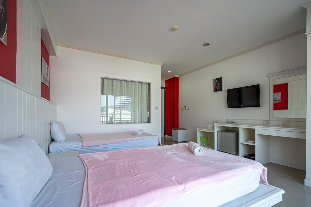 Classic Twin Room - Photo 5