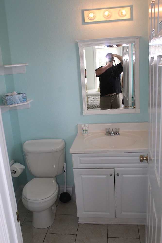Standard Double or Twin Room photo 3