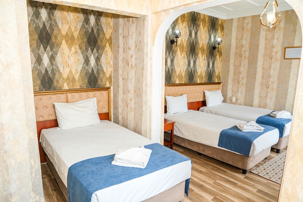 Standard Twin Room photo 3