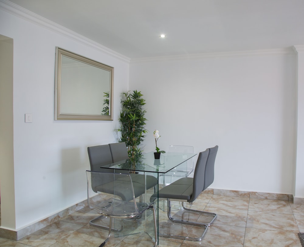 Royal Apartment photo 2