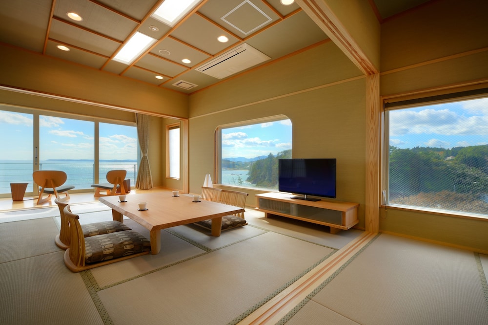 Room, Non Smoking, Ocean View photo 2