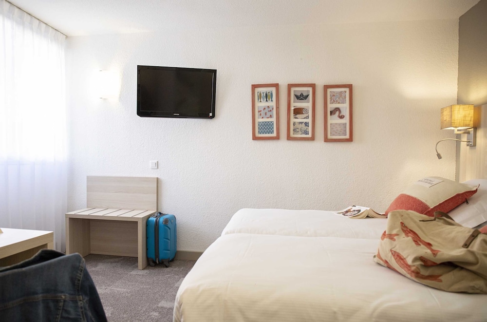 Comfort Room - Photo 2